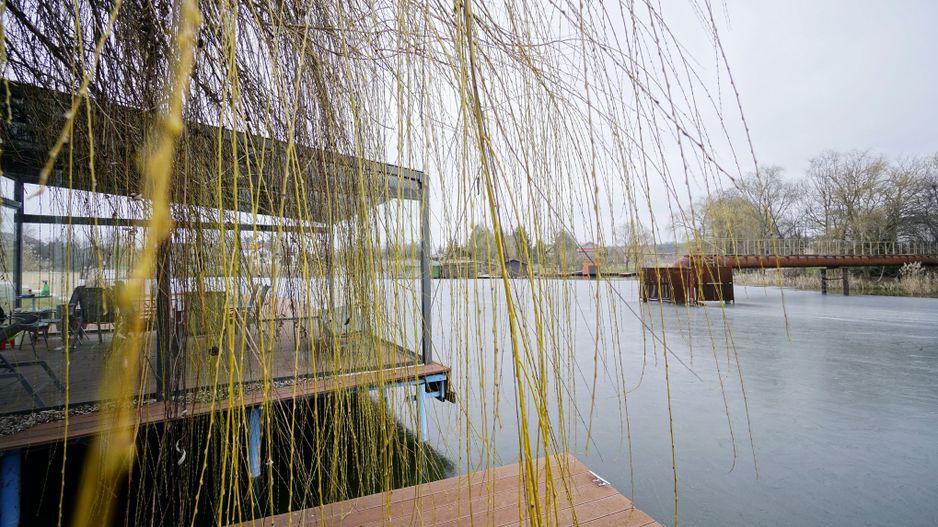 👉 Vilă spectaculoasă pe lac – Ghermănești | 573 mp | Terasă, ponton, - Poză 30