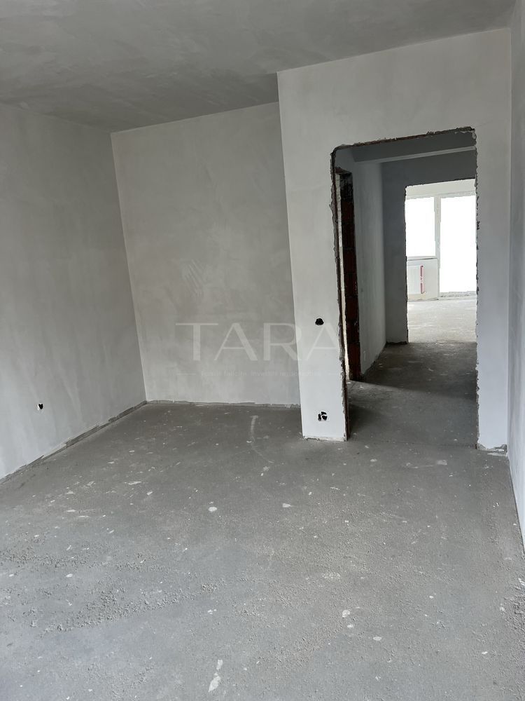 Apartament 3 camere in Floresti, zona Panemar parcare inclusă. - Poză 2