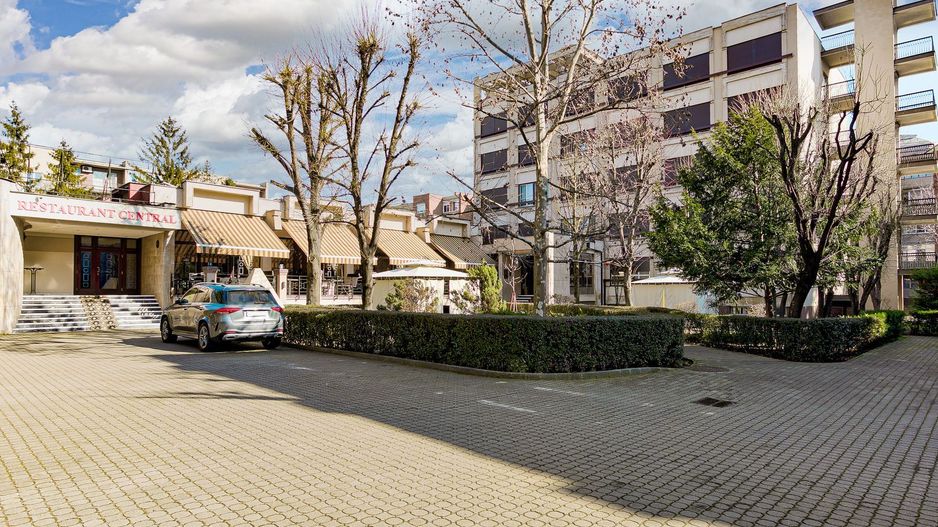 Oportunitate de investiție: Hotel Best Western de 4 stele Arad - Român - Poză 15