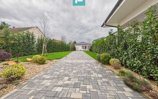 Reședință Premium, 5 camere, teren 2400 mp - Poză 17