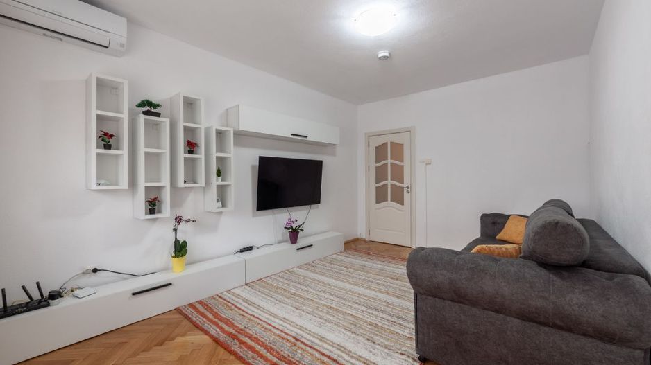 Apartament Ultracentral de inchiriat - Comision zero! - Poză 1