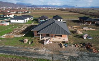 Casa la roșu 242 Mp Utili / Sat Săsar - Poză 7