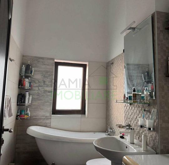 Apartament 2 camere Sânpetru Residence, terasă, loc parcare - Poză 8