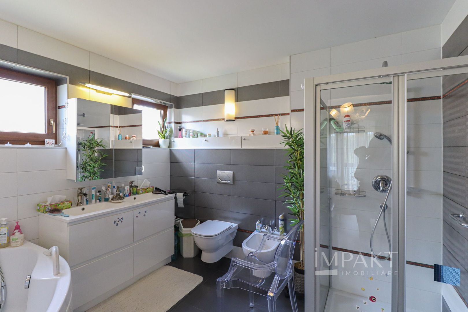 Casa individuala superba de vanzare, cartier Andrei Muresanu! - Poză 48