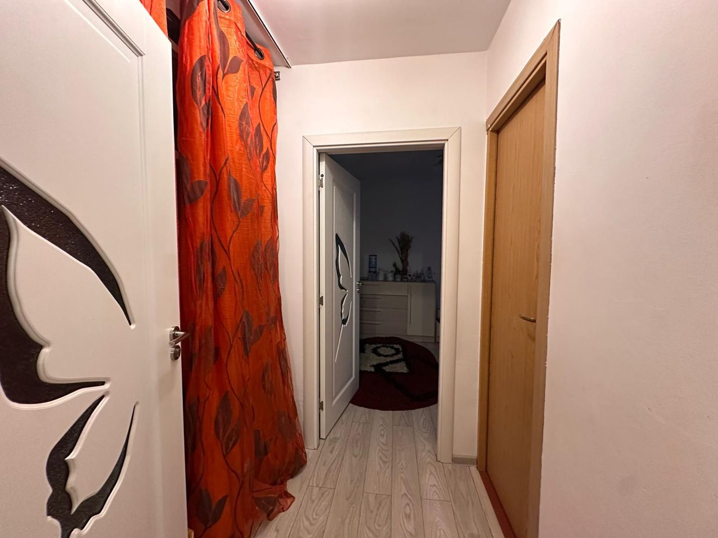 CALEA MARTIRILOR, 2 CAMERE , APARTAMENT - Poză 3
