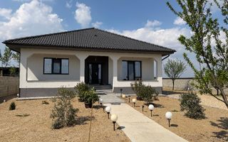Casa noua in localitatea Carandeni - Poză 1