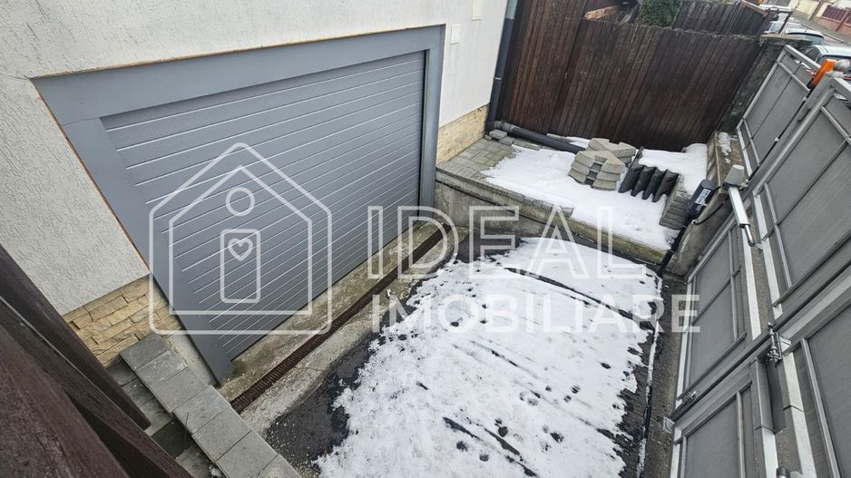 Casa Individuala cu 4 camere si garaj, zona Strand - Poză 4