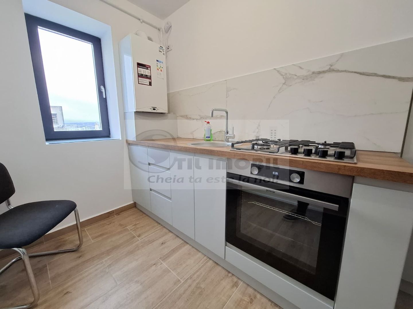 Apartament 2 camere – Podu Roș, la 3 minute de Palas Mall - Poză 9