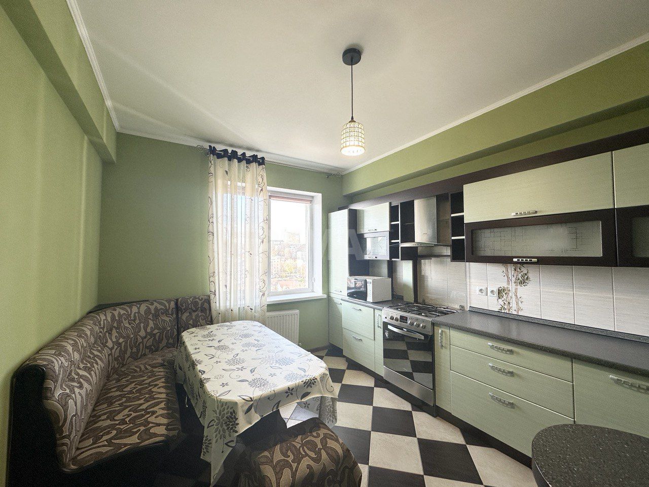 Vând Apartament cu 4 camere100 м². Poșta Veche. - Poză 5