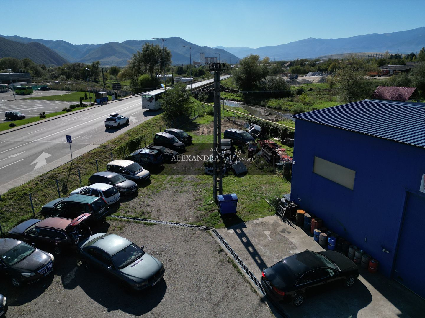 Oportunitate strategică de dezvoltare în Hațeg 3.079 mp - Poză 8