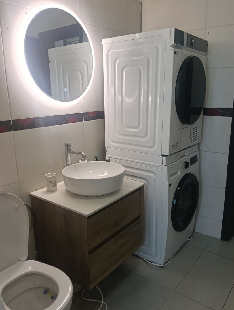 Închiriez apartament cu 2 camere, Mall Vitan, centrală proprie - Poză 5