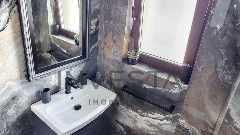 Casa cu piscina si vedere panoramica de vanzare, Gruia - Poză 10