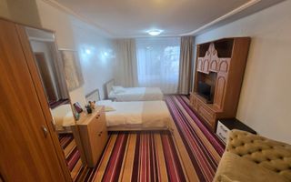 Casa de vanzare 2 apartamente separate garaj si curte zona piata Cluj - Poză 5