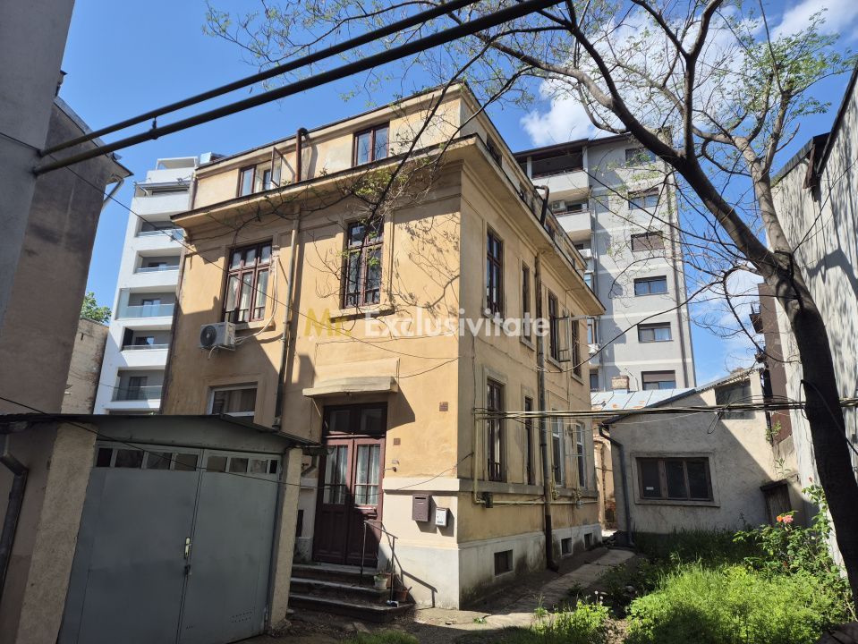 Apartament sic intr-un bloc vila interbelica - Poză 1