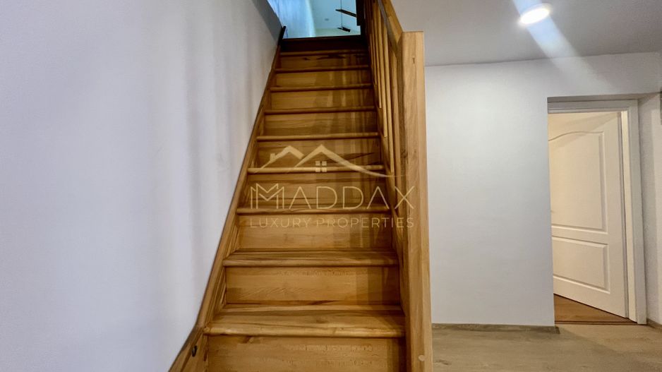 Casa **8 camere** // Domenii - Poză 36