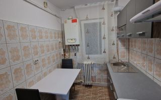 Inchiriez apartament 3 camere SD Alexandru Chimicale - Poză 4