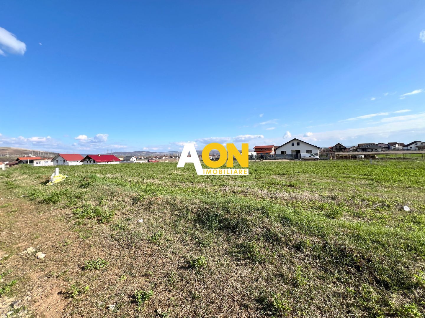 De vanzare teren intravilan 356mp, toate utilitatile - Poză 1