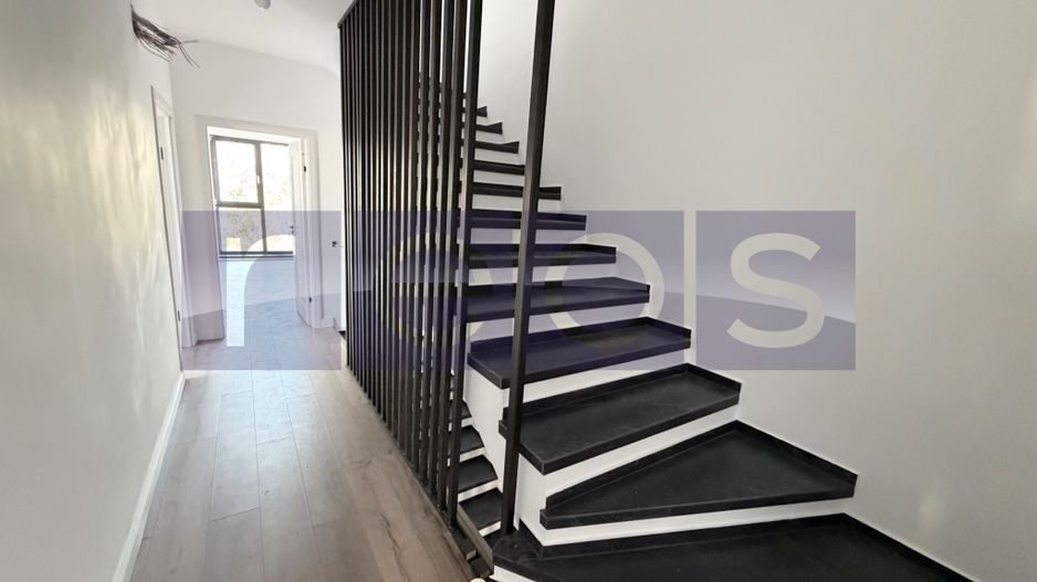 VILA INDIVIDUALA P+1+M | 284 MP UTILI | 5 DORMITOARE | ZONA BUCURESTII NOI - Poză 6