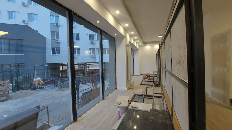 Spatiu Comercial/ Cladire Birouri/Mihai Bravu | langa statia de metrou | - Poză 2