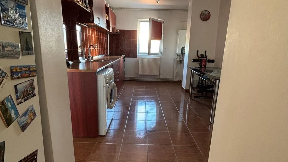 Sagului | 3 Camere | Decomandat | Garaj | Centrala Proprie. - Poză 4