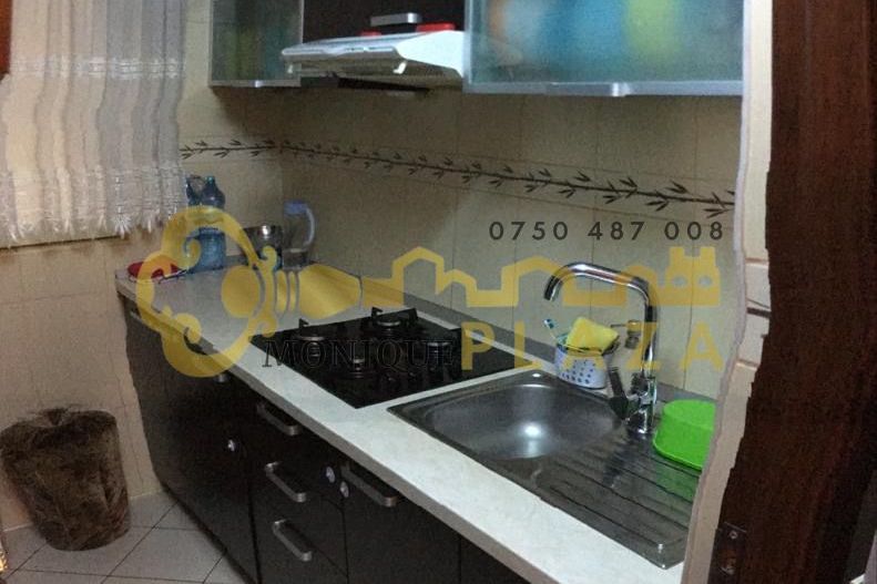 4 Camere | 2 Bai | Mobilat | CT | Localizat central | AC | Home office - Poză 5