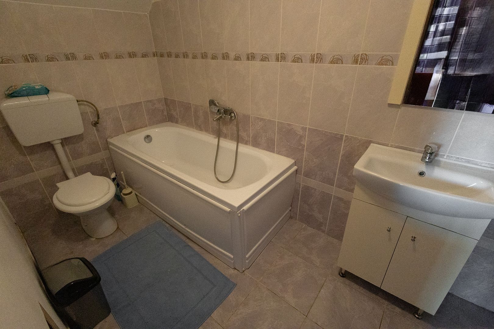 Casă / Vilă cu 6 camere de vânzare în zona Sagului - Poză 13
