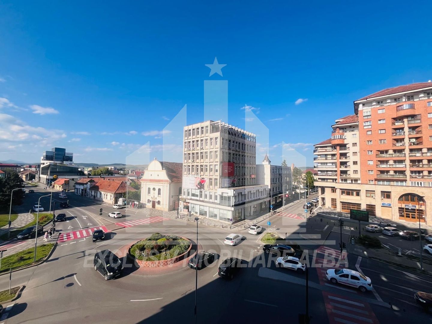 Apartament cu 4 camere, etaj 1 , Ultracentral - Poză 9