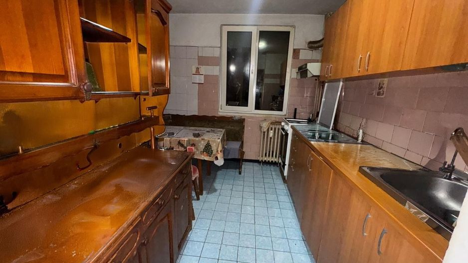 Apartament 4 Camere-Piata Sudului - Poză 1