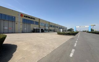 Spatiu de productie / depozitare 7600 mp si 5811 mp platforma betonata - Poză 11