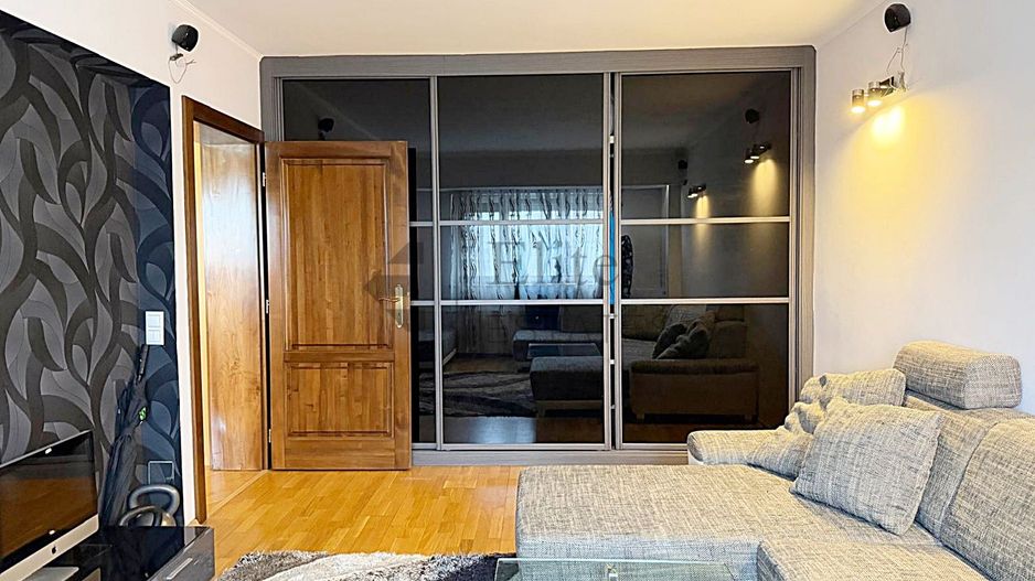 Apartament renovat 2 camere in Iosia, Oradea | Decomandat - Poză 3