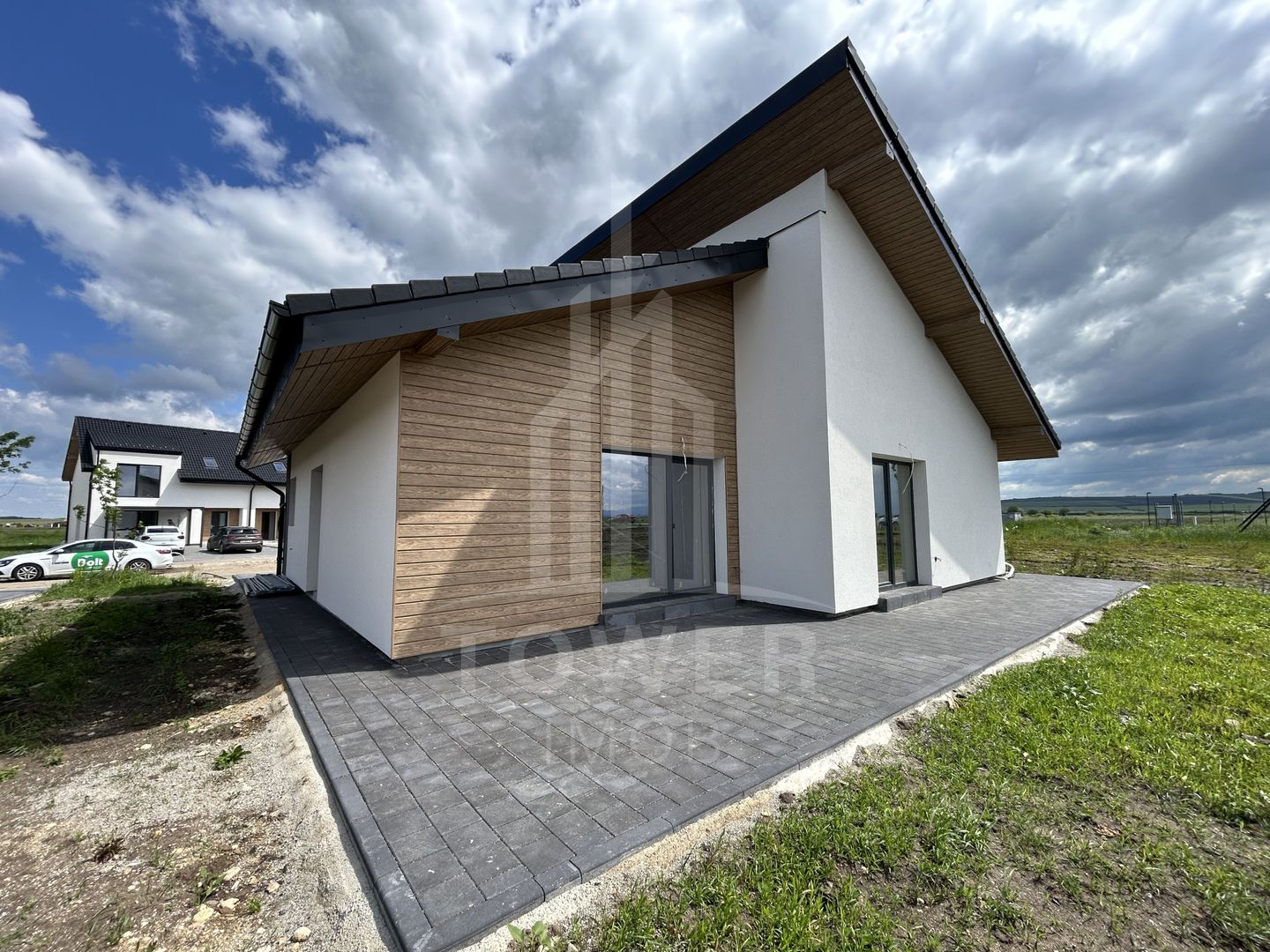 Casă pe un singur nivel INDEPENDENTĂ ENERGETIC - Cartier NOU - Poză 4