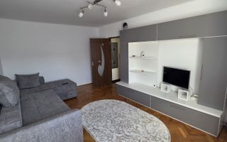 Închiriere apartament cu 2 camere - Poză 1