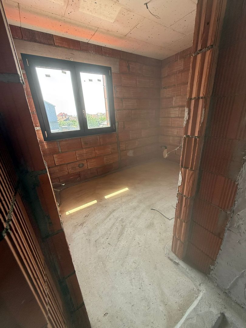 BRASADAS vinde Duplex zona Closca. - Poză 3