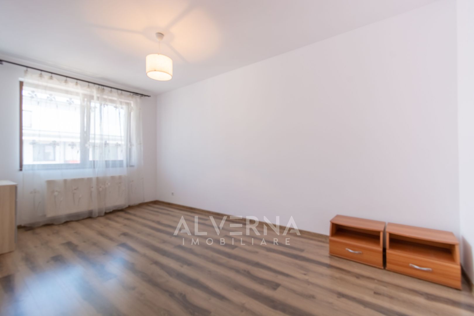 Apartament 3 camere | Finisat | 76 Mp | 2 Bai | Zona VIVO METRO - Poză 6