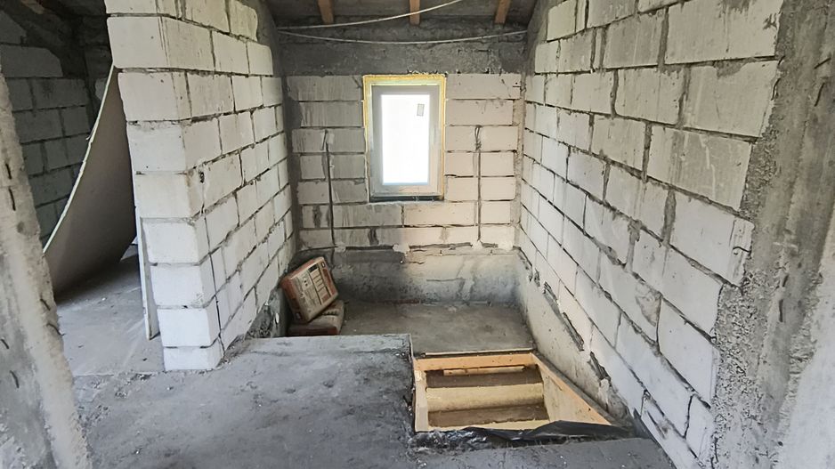 Casa P+M Com Vidra - Poză 22