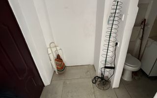 Garsoniera , 27 mp utili - zona Bartolomeu - Poză 4