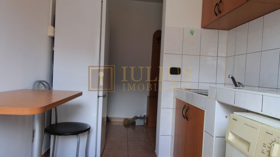 Complex, o camera, centrala proprie - Poză 7