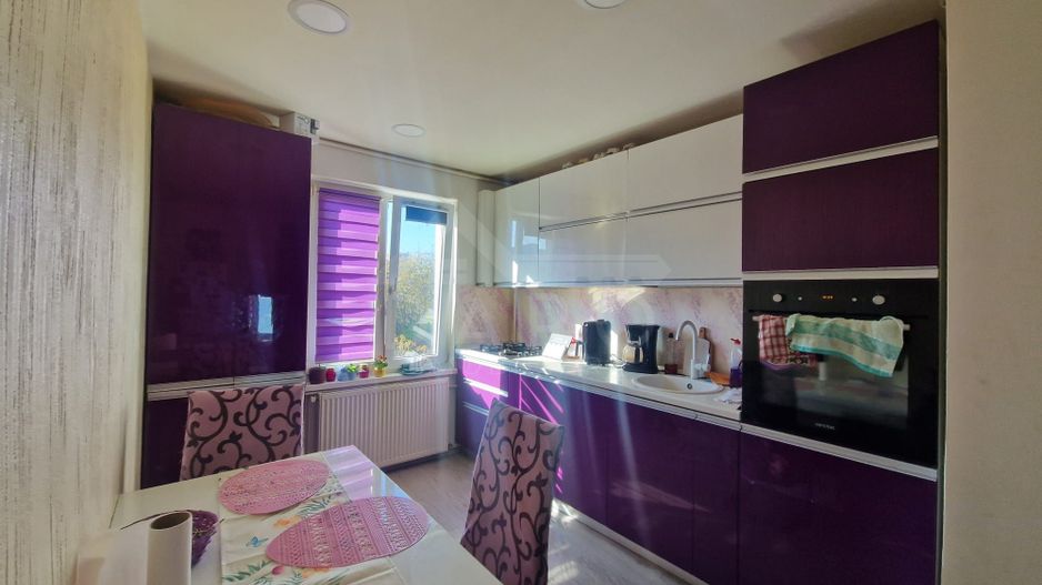 Apartament cu 3 camere in Tudor - Poză 10