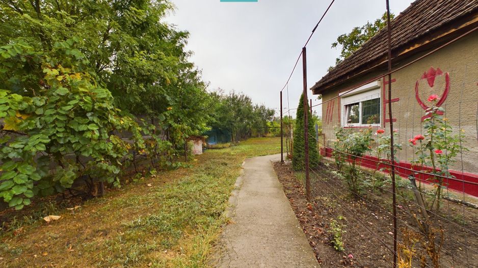 Casă cu 4 camere în Pecica - Poză 1