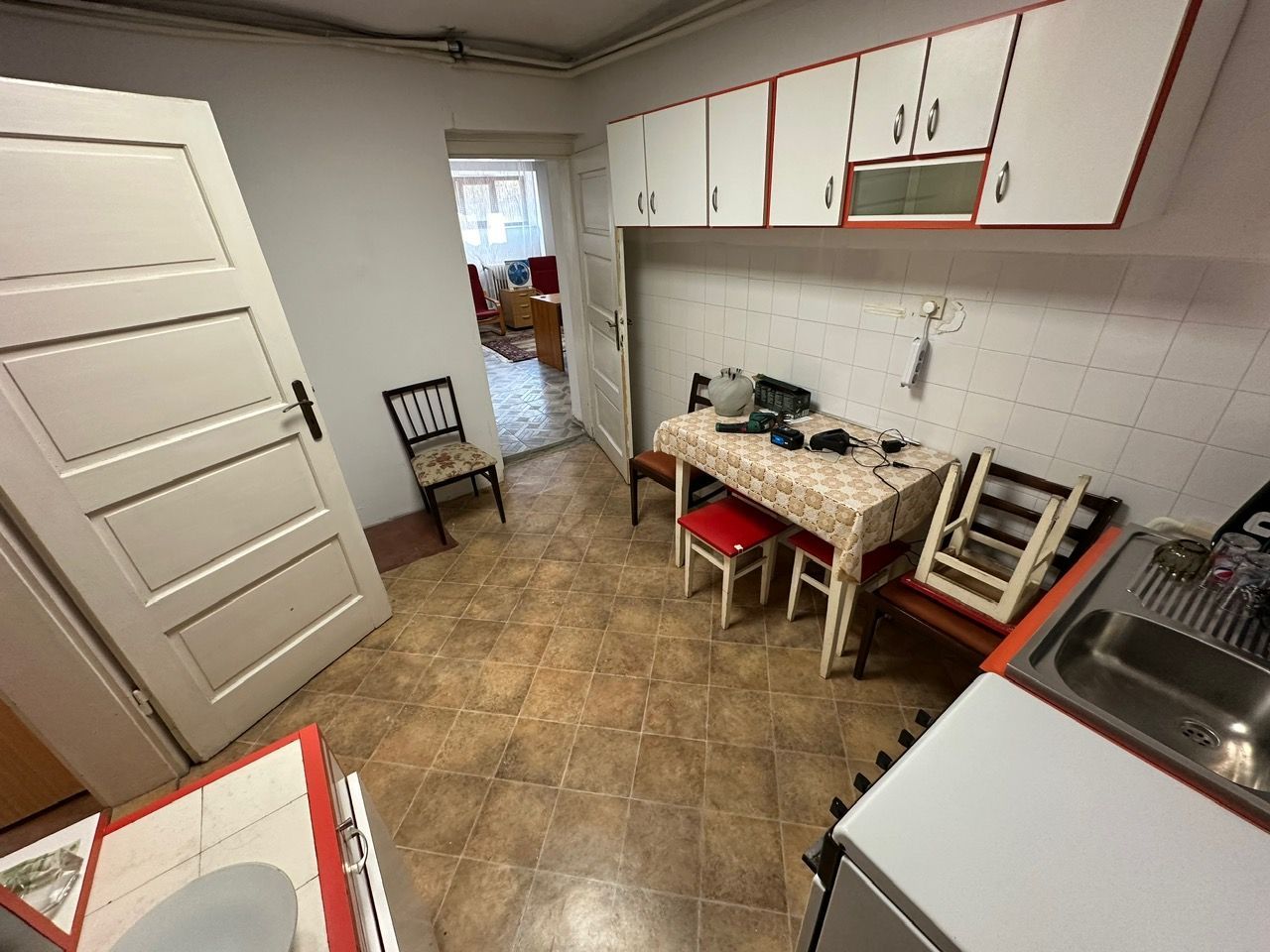 Casa in zona CENTRALA -  Take Ionescu - Poză 29