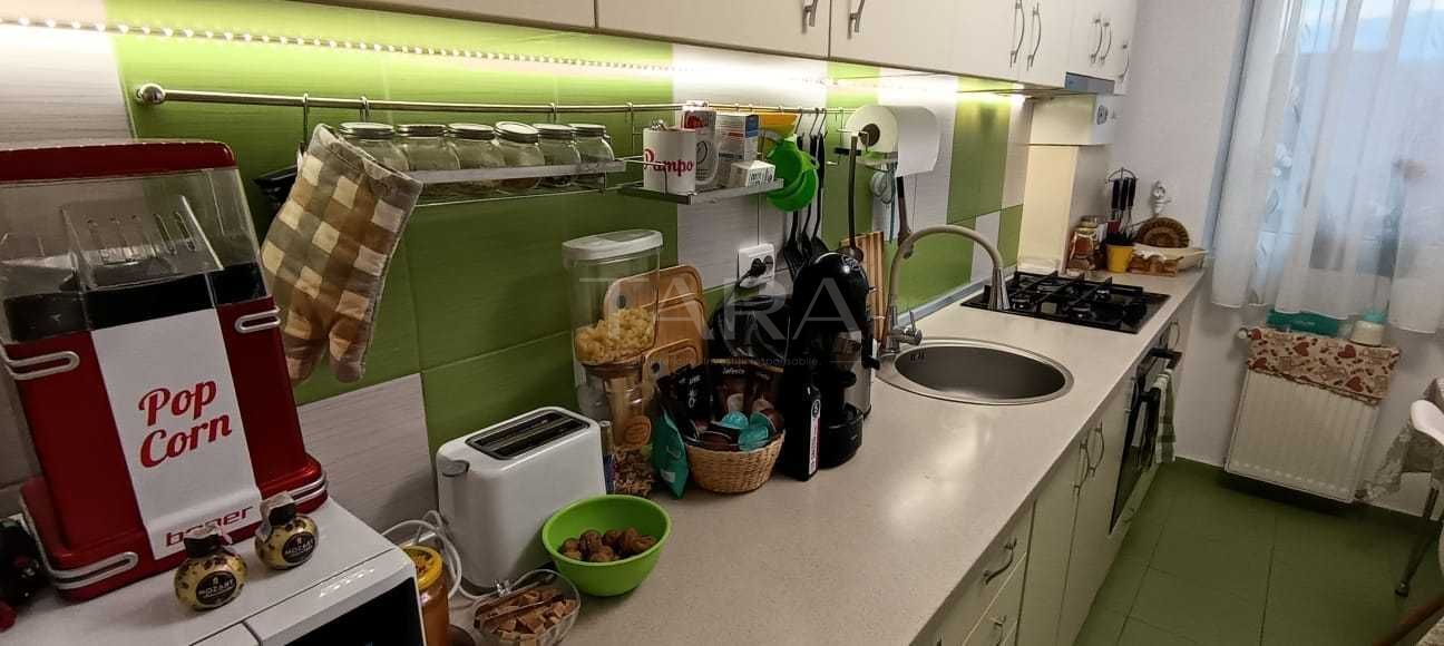 Apartament 3 camere in Baciu, Zona Regal. - Poză 4