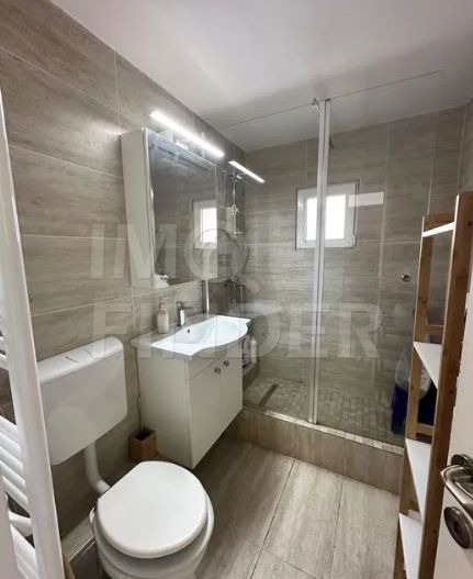 Apartament 3 camere zona Intre Lacuri - Poză 8