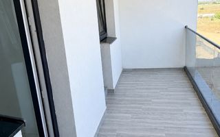 5 minute Metrou Berceni - Apartament 2 camere - Parcare - Piscina - Poză 6
