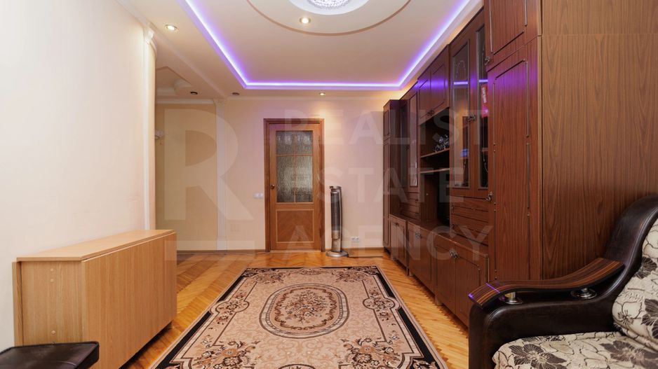 Vânzare, apartament, 3 camere, str. Ialoveni 94,Telecentru - Poză 1