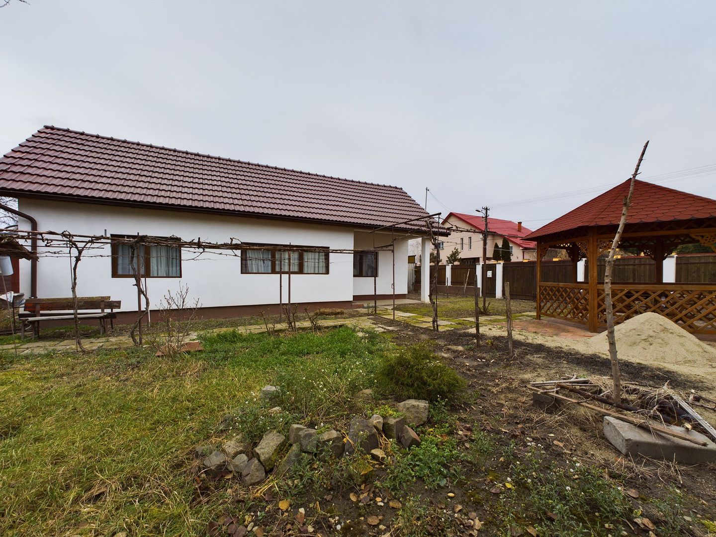 Casă frumoasă în Gai - Poză 6