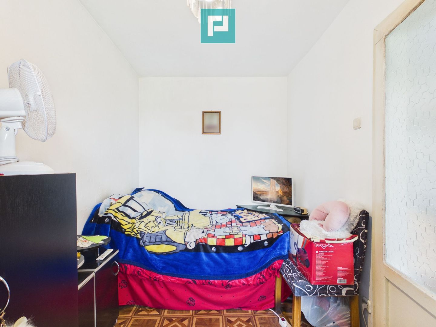 3 camere la super pret – Str. Borsecului - Poză 3