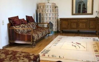 Apartament în vilă, zonă centrală, parcare - Poză 12