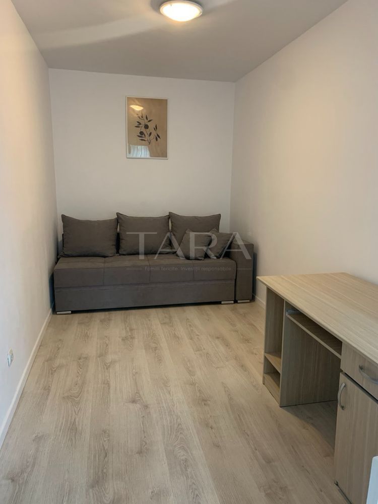 Vând apartament 3 camere în Mănăștur, zona Minerva. - Poză 4