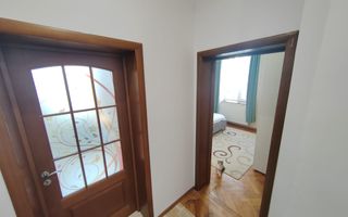 Parcul Carol,imobil versatil rezidential /birouri,parcare si curte - Poză 11