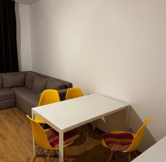 Proprietar - Vand apartament 2 camere mobilat la 5 minute de metrou Jiului - Poză 2